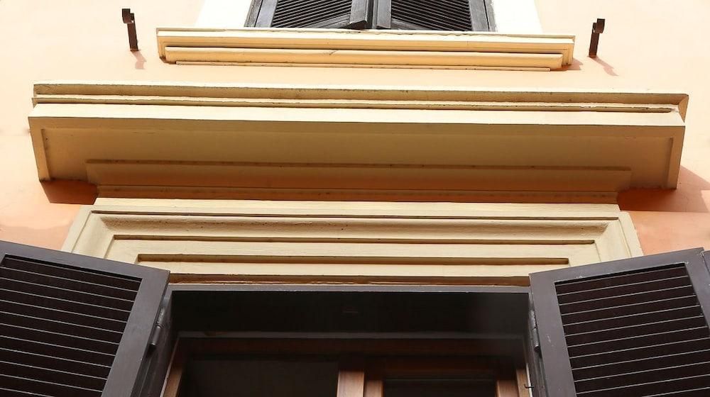 Hotel Santa Prassede Рим Екстериор снимка