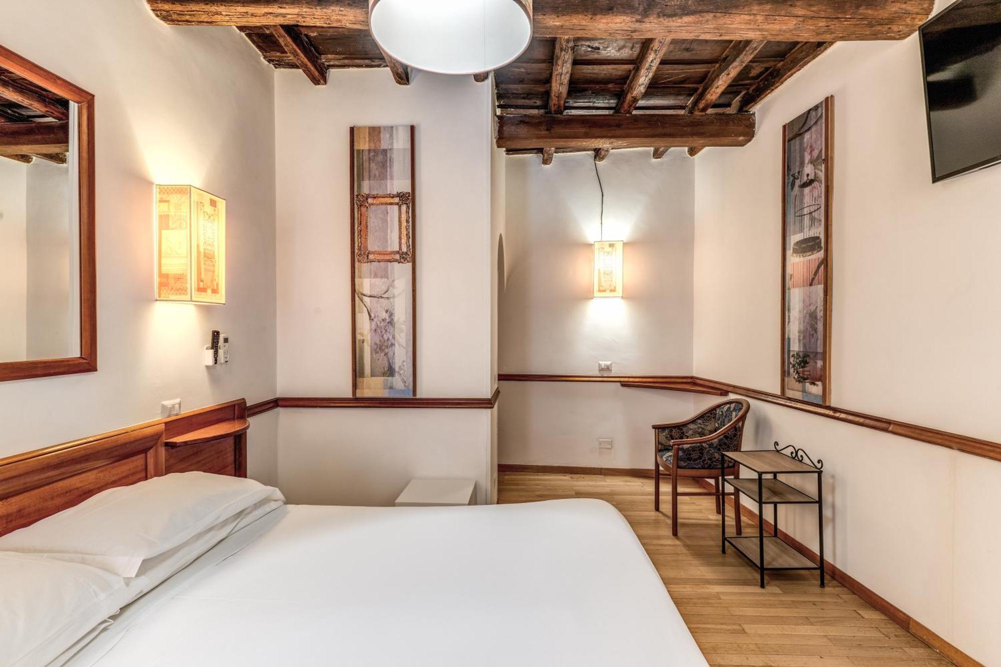Hotel Santa Prassede Рим Екстериор снимка