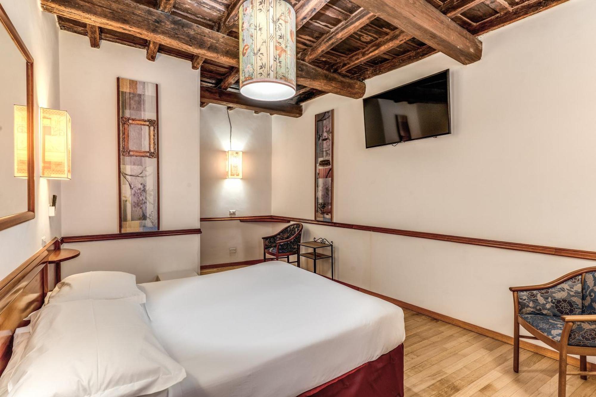 Hotel Santa Prassede Рим Екстериор снимка