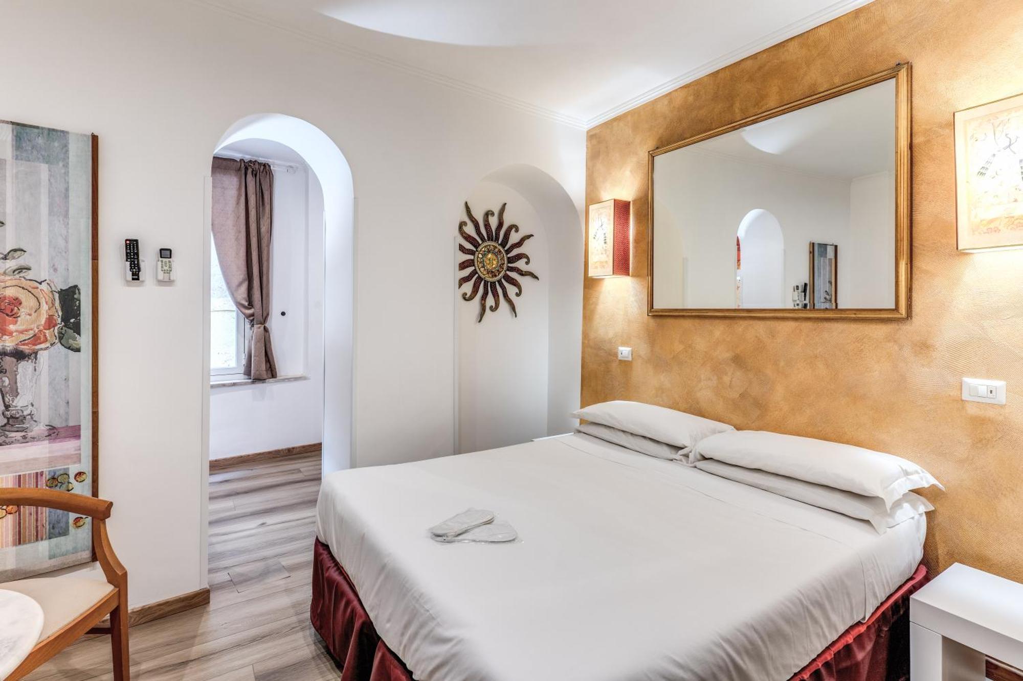 Hotel Santa Prassede Рим Екстериор снимка
