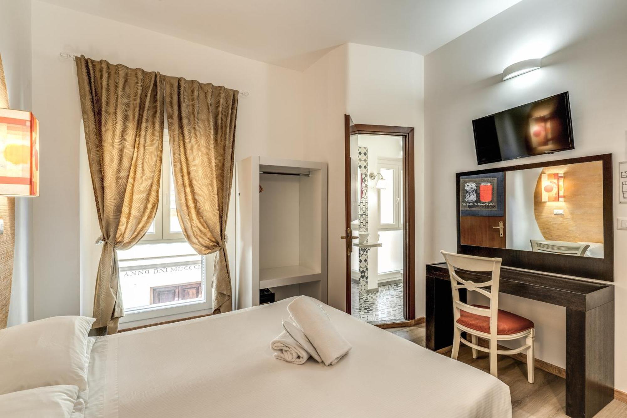 Hotel Santa Prassede Рим Екстериор снимка