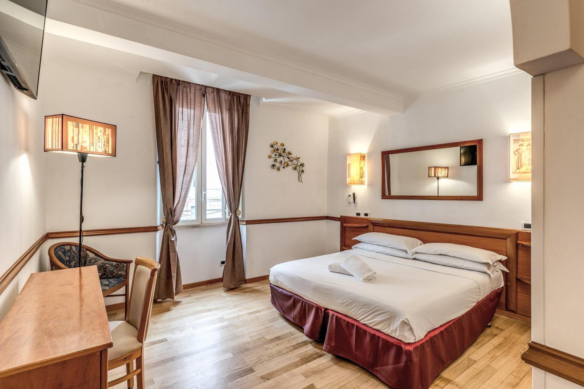 Hotel Santa Prassede Рим Екстериор снимка