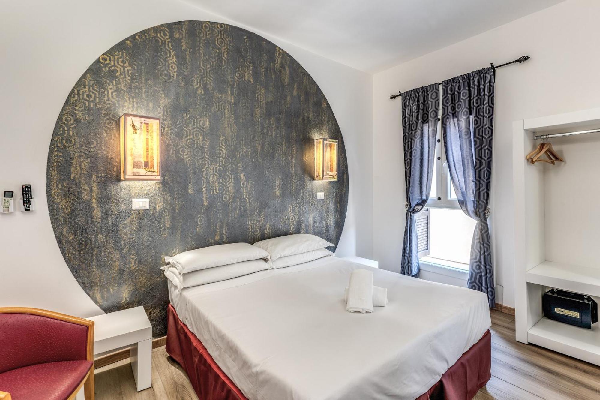 Hotel Santa Prassede Рим Екстериор снимка
